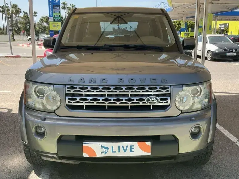 Usado Land Rover Discovery 4 HSE 245 CV (180 kW) 2011 Gris / plata SUV