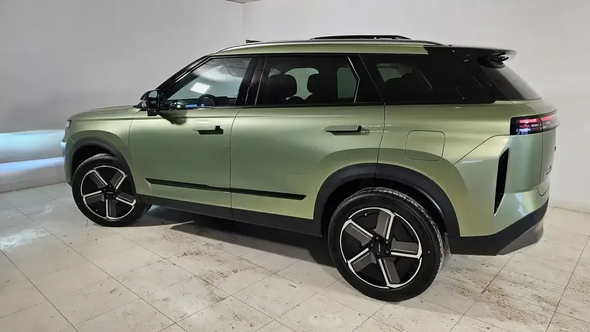 Usado Jaecoo 7 146 CV (107 kW) 2024 Gris SUV