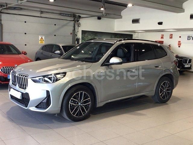 Usado BMW X1 150 CV (110 kW) 2024 Gris / plata (spacesilber (metalizado)) SUV
