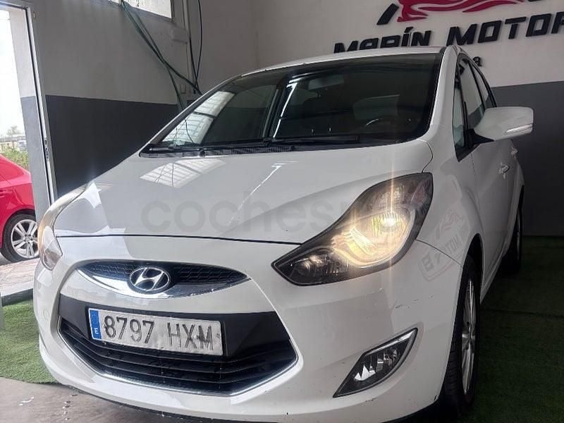 Usado Hyundai ix20 126 CV (92 kW) 2014 Blanco Utilitario