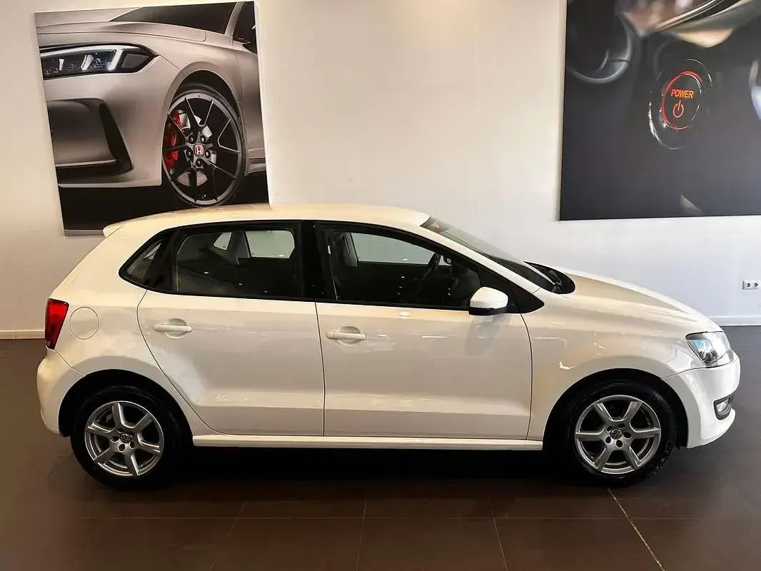 Usado VW Polo Advance 90 CV (66 kW) 2010 Blanco Utilitario