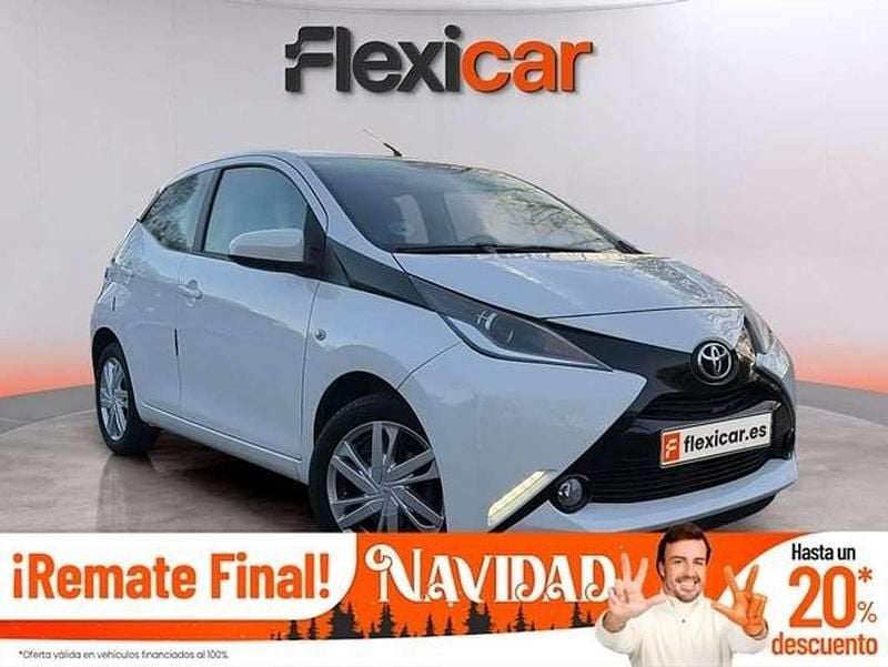 Blanco Usado 2018 Toyota Aygo X-cite Utilitario | 10.990 € (Precio justo) - Imagen 1/4