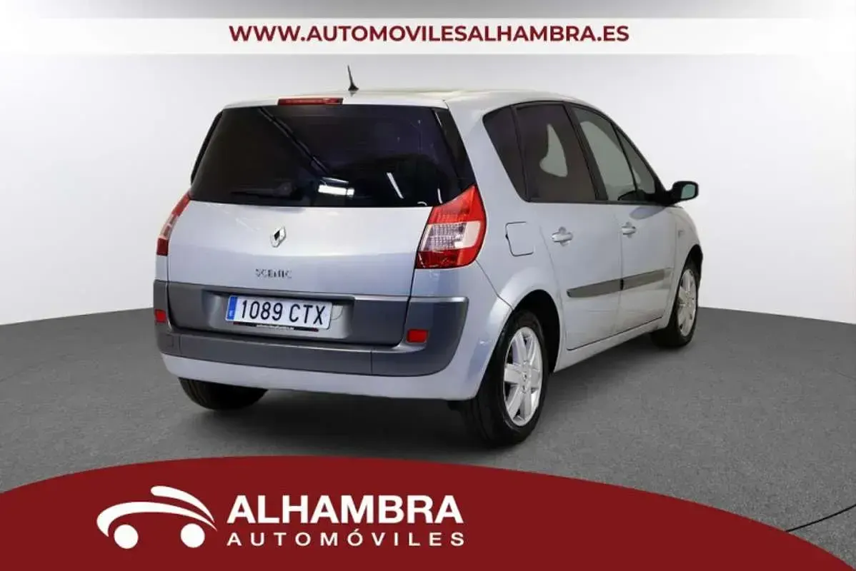 Usado Renault Scenic E-Tech Iconic 160 kW (218 CV) 2004 SUV