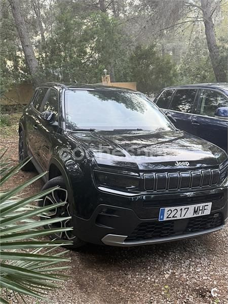 Usado Jeep Avenger Summit 100 CV (73 kW) 2023 Negro SUV