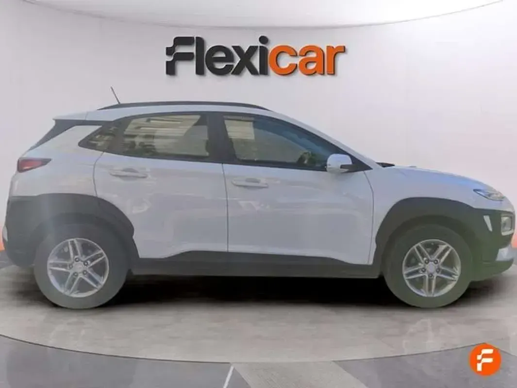 Usado Hyundai Kona 120 CV (88 kW) 2020 Blanco SUV