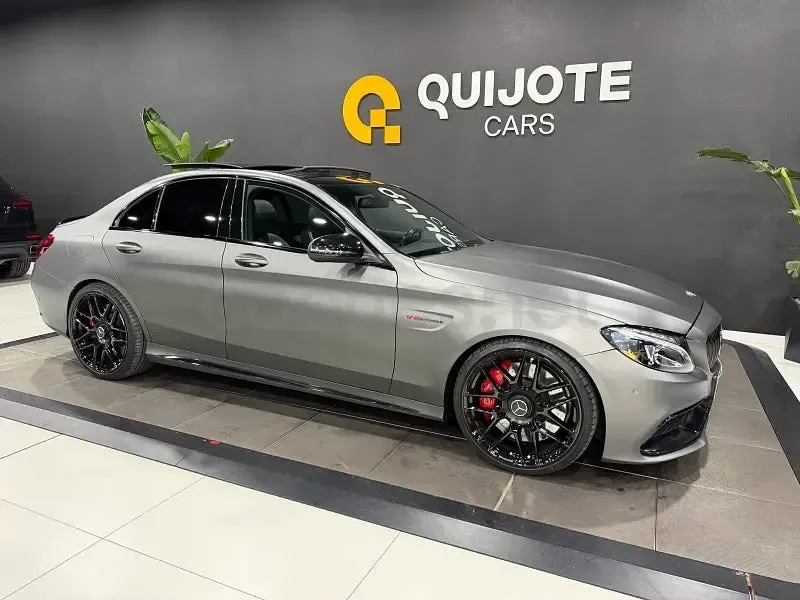 Usado Mercedes C63S AMG 510 CV (375 kW) 2017 Gris / plata Berlina