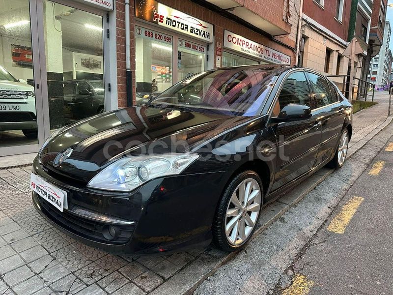 Negro Usado 2008 Renault Laguna III Privilege Berlina | 5990 € (Un poco caro) - Imagen 1/4