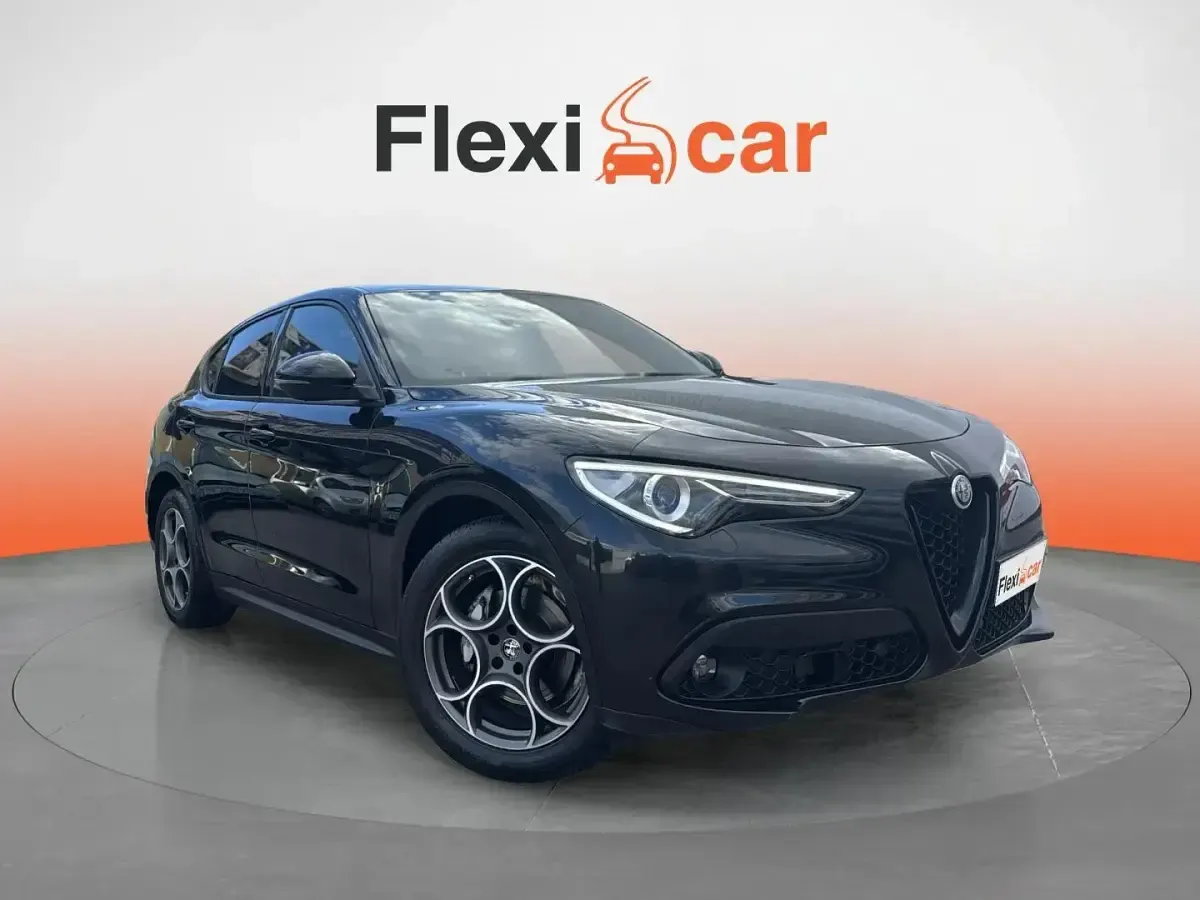Usado Alfa Romeo Stelvio Sprint 160 CV (117 kW) 2022 SUV