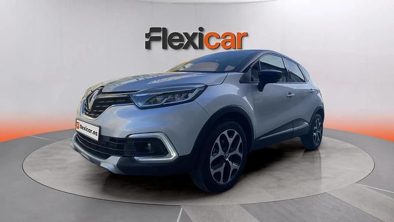 Usado Renault Captur Zen 110 CV (80 kW) 2017 Gris SUV