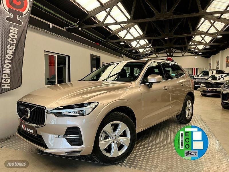 Beige Usado 2023 Volvo XC60 Core SUV | 46.499 € (Caro) - Imagen 1/4