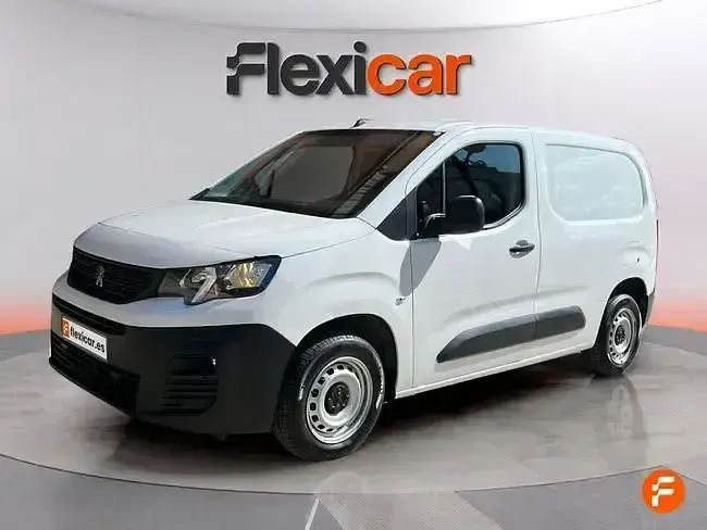 Usado Peugeot Partner 102 CV (75 kW) 2021 Blanco Monovolumen