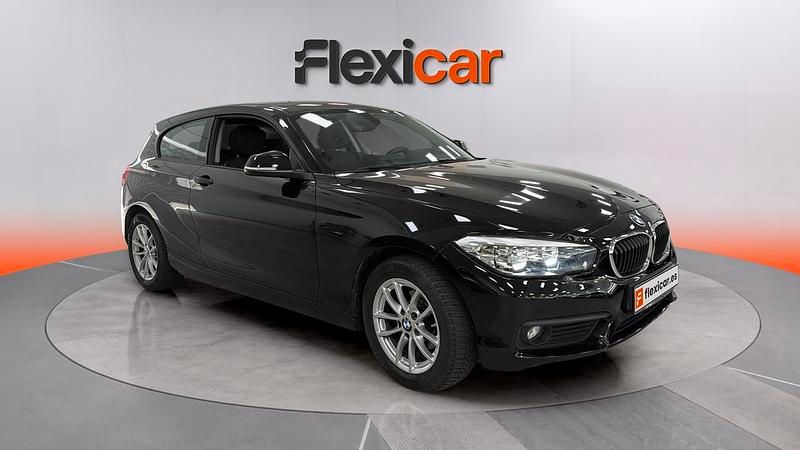 Usado BMW 118 136 CV (100 kW) 2017 Negro Utilitario