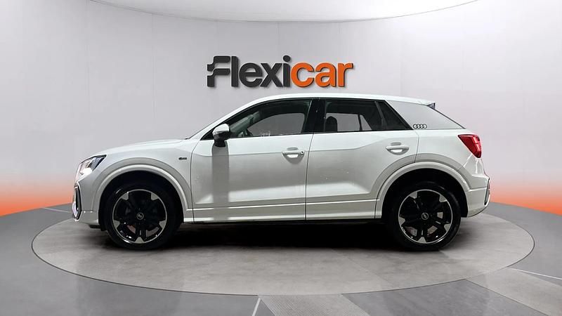 Usado Audi Q2 S-Line 116 CV (85 kW) 2021 Blanco SUV