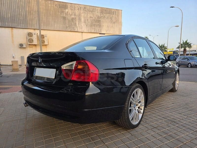 Usado BMW 320 163 CV (119 kW) 2007 Negro Berlina