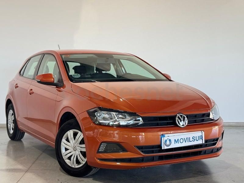 Usado VW Polo Edition 80 CV (58 kW) 2019 Naranja Utilitario