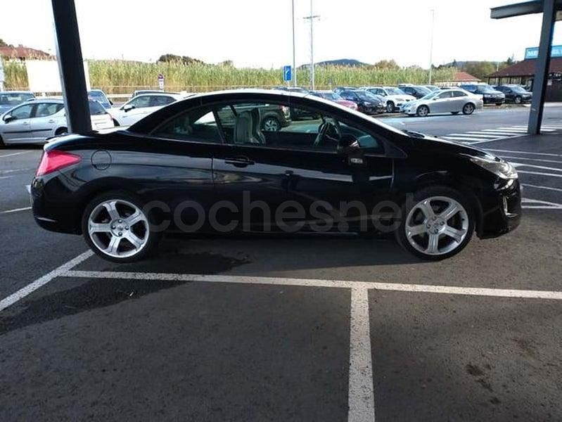 Usado Peugeot 308 CC 151 CV (111 kW) 2009 Negro Descapotable