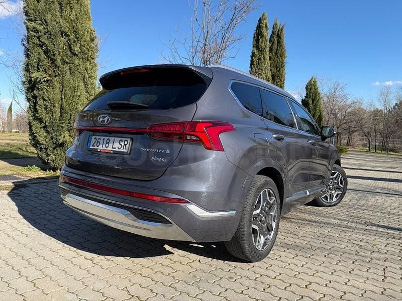 Usado Hyundai Santa Fe Style 265 CV (194 kW) 2021 Gris / plata SUV