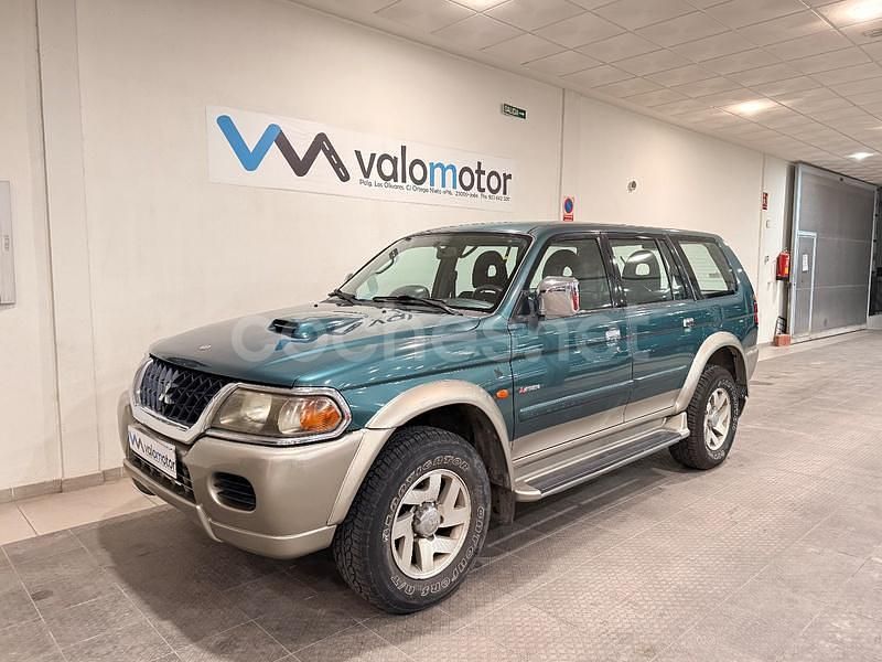 Verde Usado 2004 Mitsubishi Montero Intense+ SUV | 9490 € - Imagen 1/4