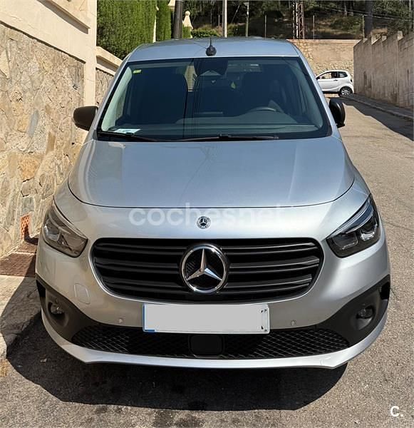 Gris / plata Usado 2022 Mercedes Citan 113 Familiar | 24.450 € - Imagen 1/4