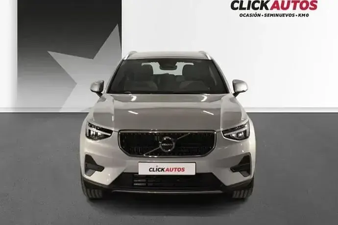 Usado Volvo XC40 Core 163 CV (119 kW) 2025 SUV