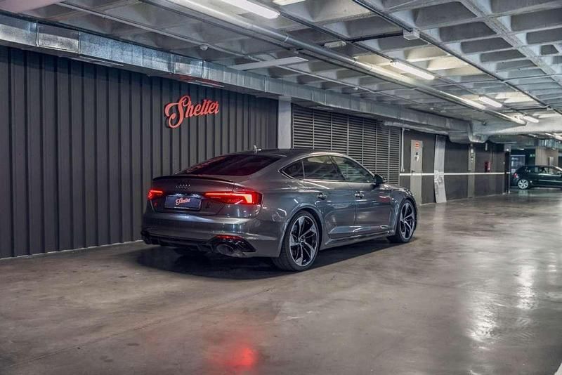 Usado Audi RS5 Sportback Premium 450 CV (330 kW) 2019 Gris / plata Berlina