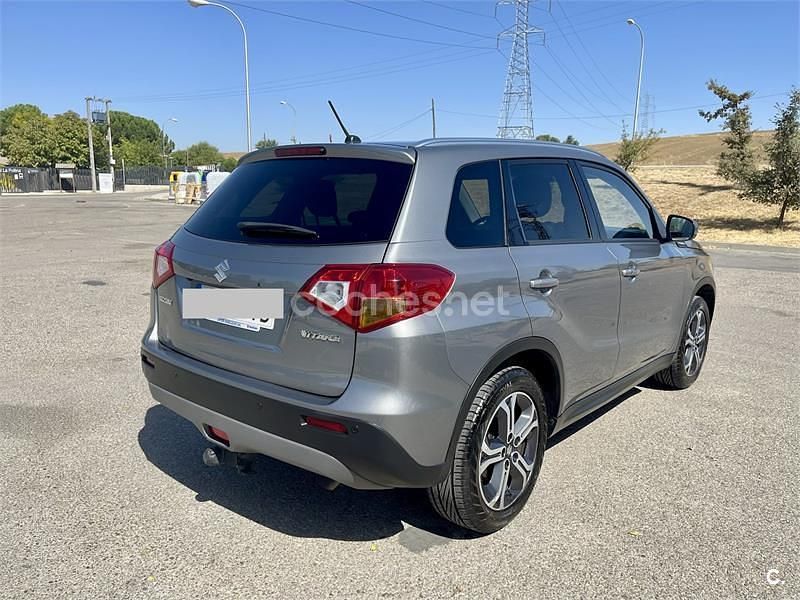 Usado Suzuki Vitara GL 120 CV (88 kW) 2016 Gris / plata SUV
