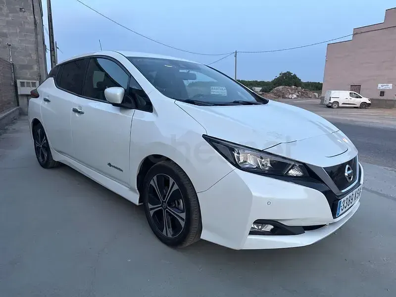 Usado Nissan Leaf Tekna 39 kW (54 CV) 2019 Eléctrico Utilitario