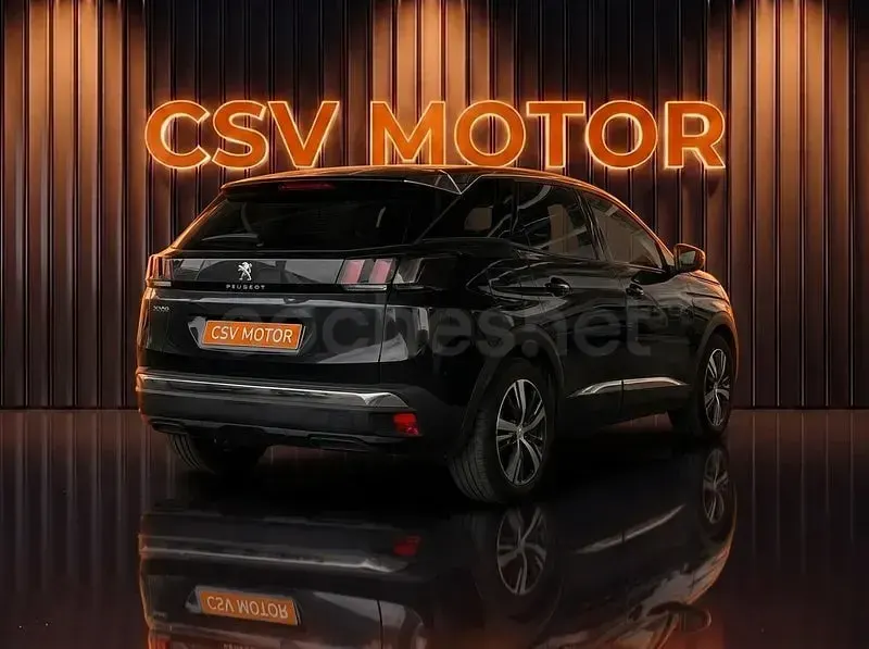 Usado Peugeot 3008 Allure 130 CV (95 kW) 2024 Negro SUV