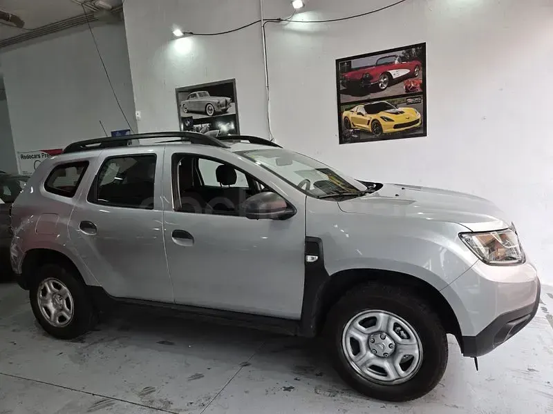Usado Dacia Duster Comfort 130 CV (95 kW) 2021 Gris / plata SUV