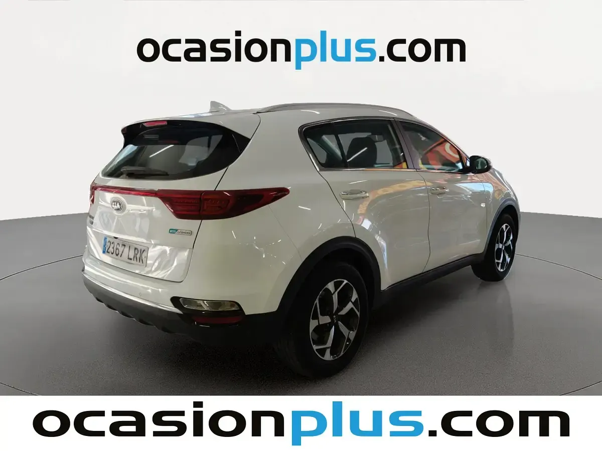 Usado Kia Sportage 115 CV (84 kW) 2021 Blanco SUV