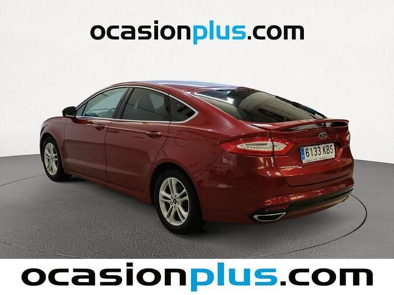 Usado Ford Mondeo Titanium 180 CV (132 kW) 2017 Rojo Berlina