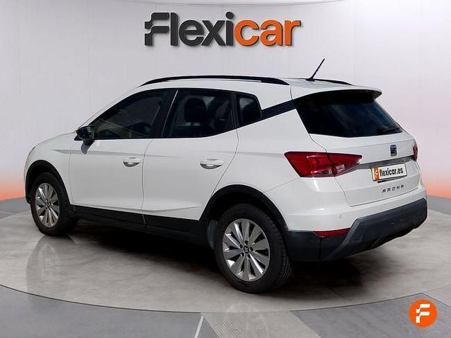 Usado Seat Arona Reference 95 CV (69 kW) 2018 Blanco SUV