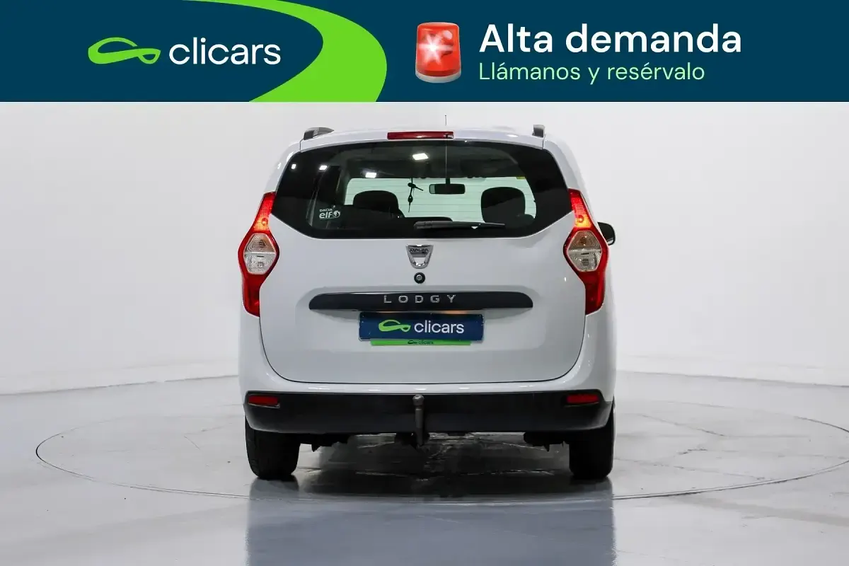 Usado Dacia Lodgy Ambiance 102 CV (75 kW) 2016 Blanco Monovolumen