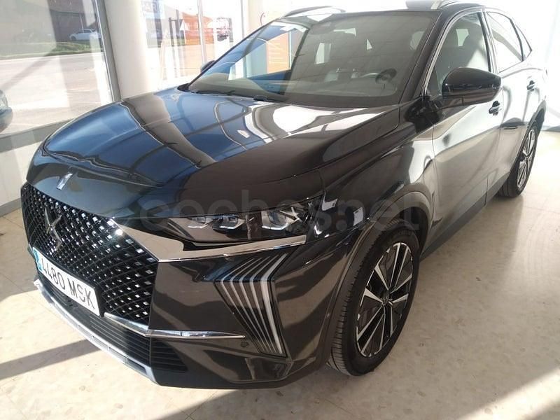 Usado DS Automobiles DS7 Crossback Rivoli 130 CV (95 kW) 2024 Gris / plata SUV