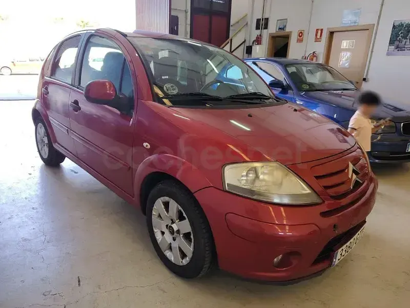 Usado Citroën C3 90 CV (66 kW) 2010 Rojo Berlina
