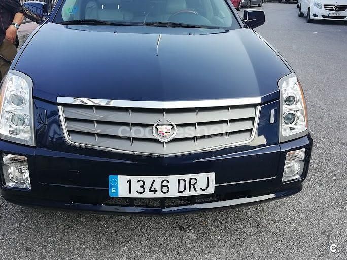 Usado Cadillac SRX 258 CV (189 kW) 2005 Azul SUV