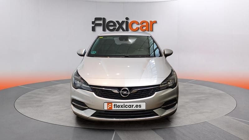 Usado Opel Astra Business 130 CV (95 kW) 2020 Gris Familiar