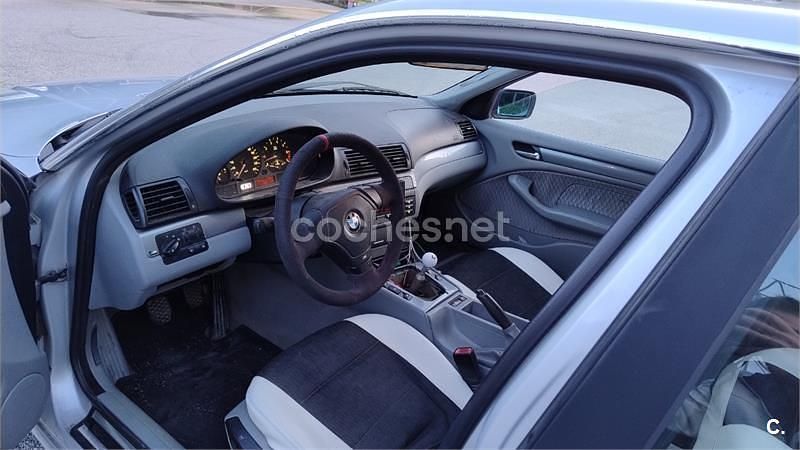 Usado BMW 323 170 CV (125 kW) 1999 Gris / plata Berlina