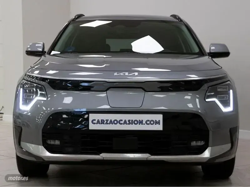 Usado Kia e-Niro 150 kW (204 CV) 2024 Gris SUV