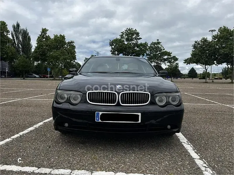 Usado BMW 730 Sport Line 218 CV (160 kW) 2004 Negro Berlina