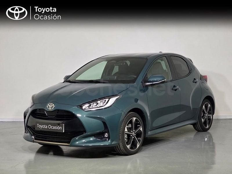 Nuevo Toyota Yaris Hybrid Style 116 CV (85 kW) 2025 Verde Berlina
