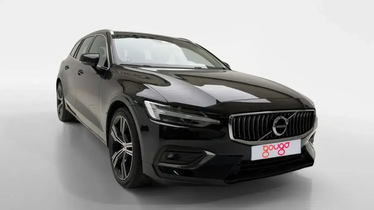Usado Volvo V60 Inscription 190 CV (139 kW) 2021 Negro Familiar