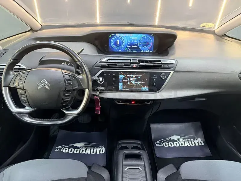 Usado Citroën C4 Picasso Intensive+ 115 CV (84 kW) 2015 Gris / plata Monovolumen