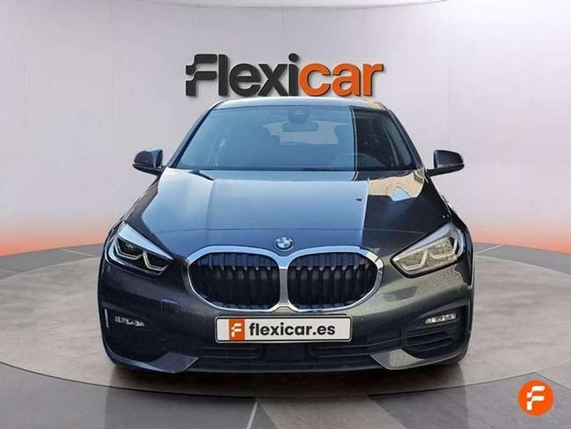 Käytetty BMW 118 140 HP (102 kW) 2019 Harmaa Viistoperä