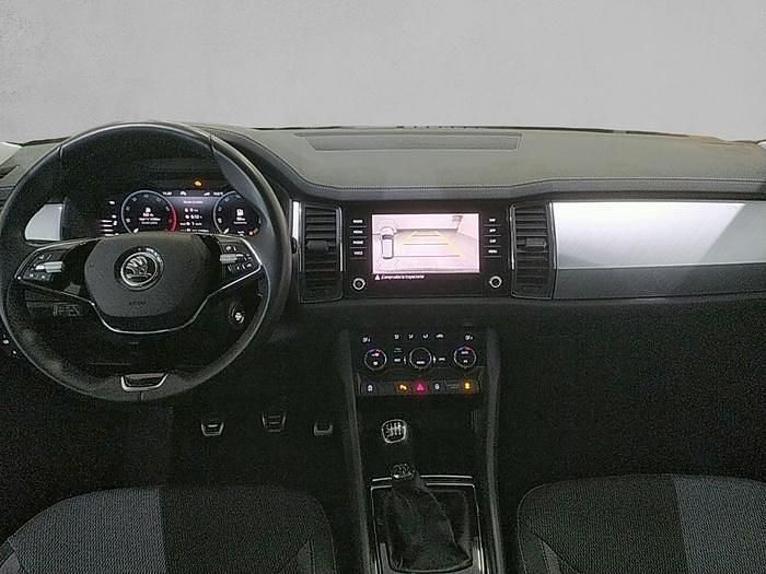Usado Skoda Kodiaq Ambition 150 CV (110 kW) 2022 Negro SUV