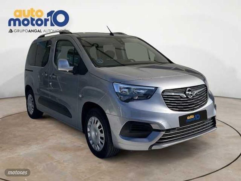Usado Opel Combo Life Selective 131 CV (96 kW) 2020 Plateado