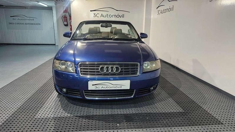 Usado Audi A4 S-Line 162 CV (119 kW) 2003 Azul Descapotable