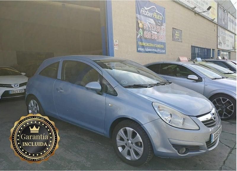Usado Opel Corsa Essentia 75 CV (55 kW) 2008 Gris / plata Utilitario