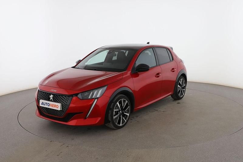 Rojo Usado 2020 Peugeot 208 GT-line Utilitario | 17.799 € (Caro) - Imagen 1/3