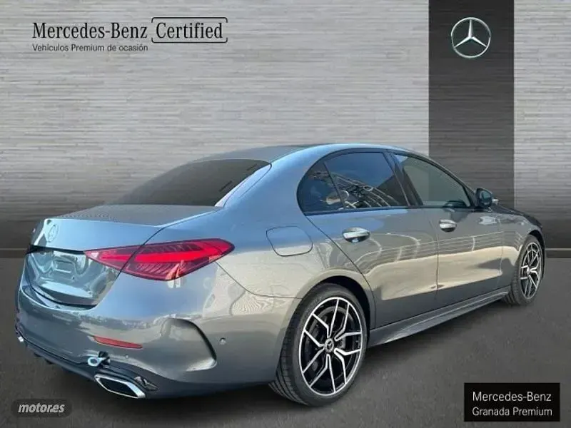 Usado Mercedes C220 197 CV (144 kW) 2026 Gris Berlina